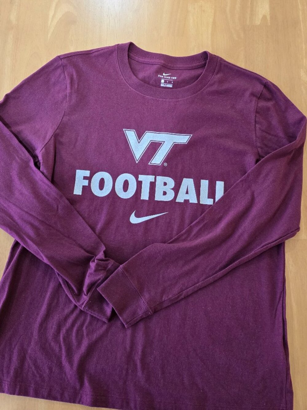 Virginia Tech Hokies Football Women's Long Sleeve Nike T-Shirt Maroon Large NWOT